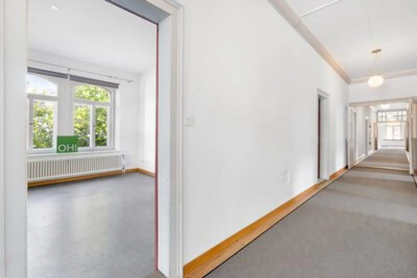 Commercial Space - Photo 5 of 8