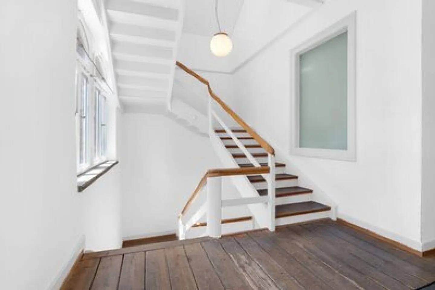 Commercial Space - Photo 7 of 8