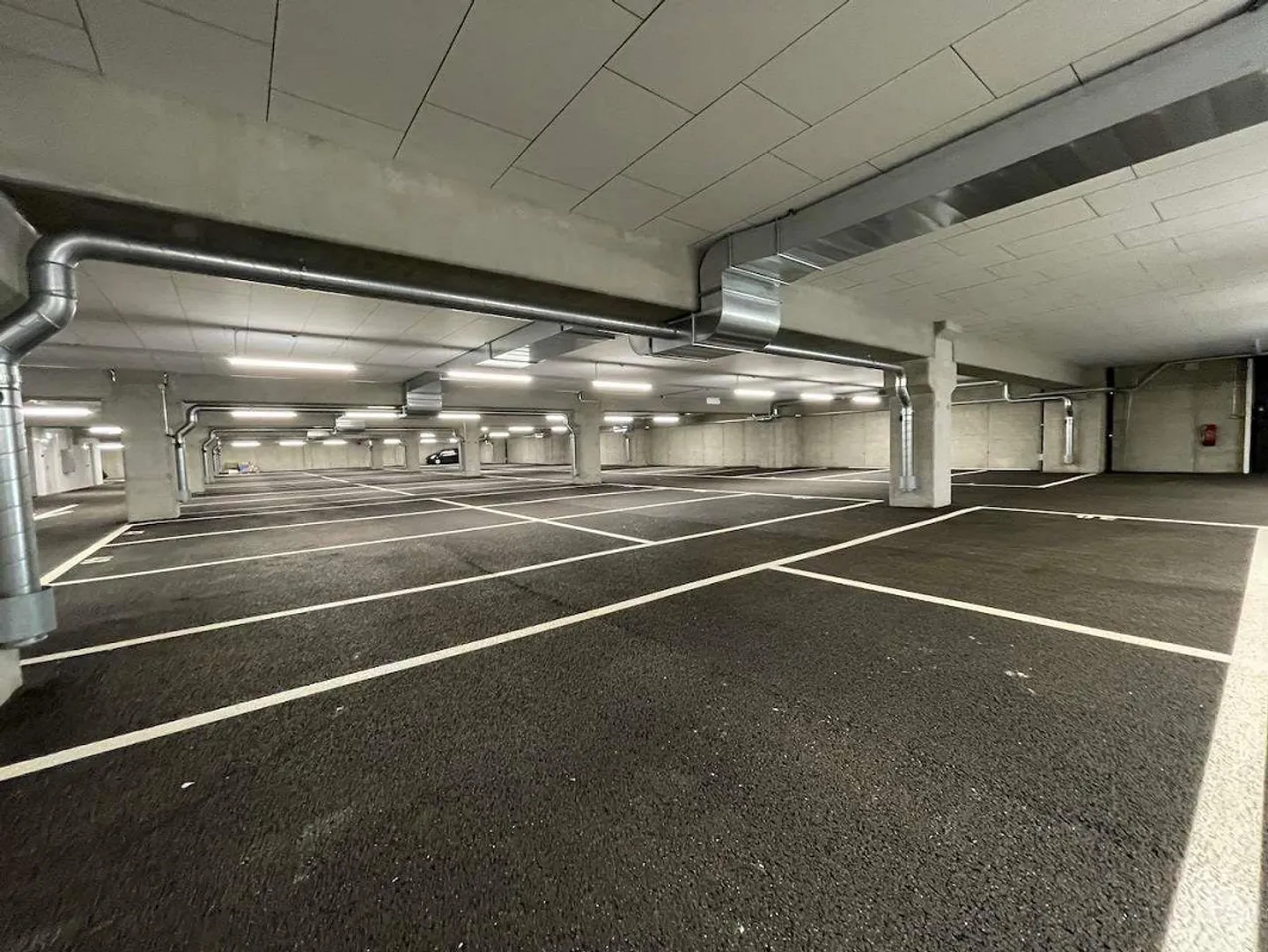 Spazio Commerciale Moderno - Foto 12 di 12