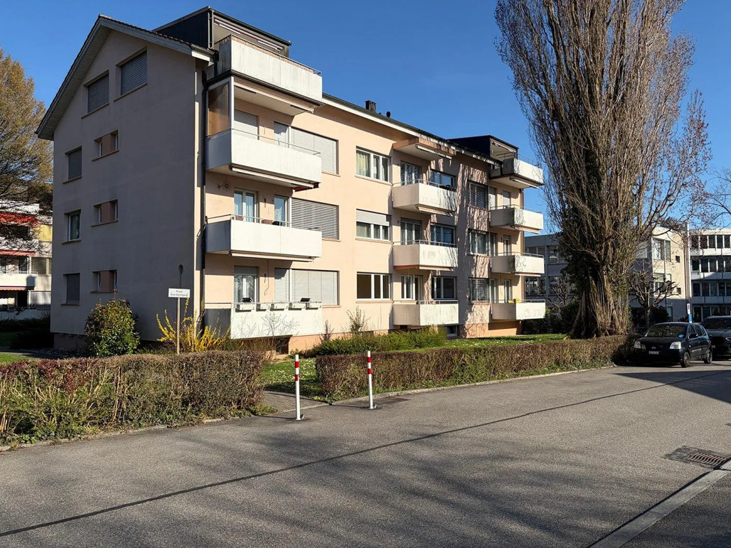 Ampio appartamento di 5,5 stanze con balcone in posizione tranquilla - Bettlach - Foto 7 di 7