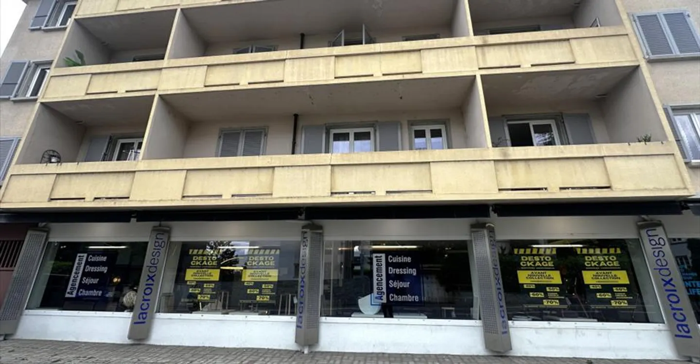 Edificio ad uso misto in affitto - Foto 6 di 9