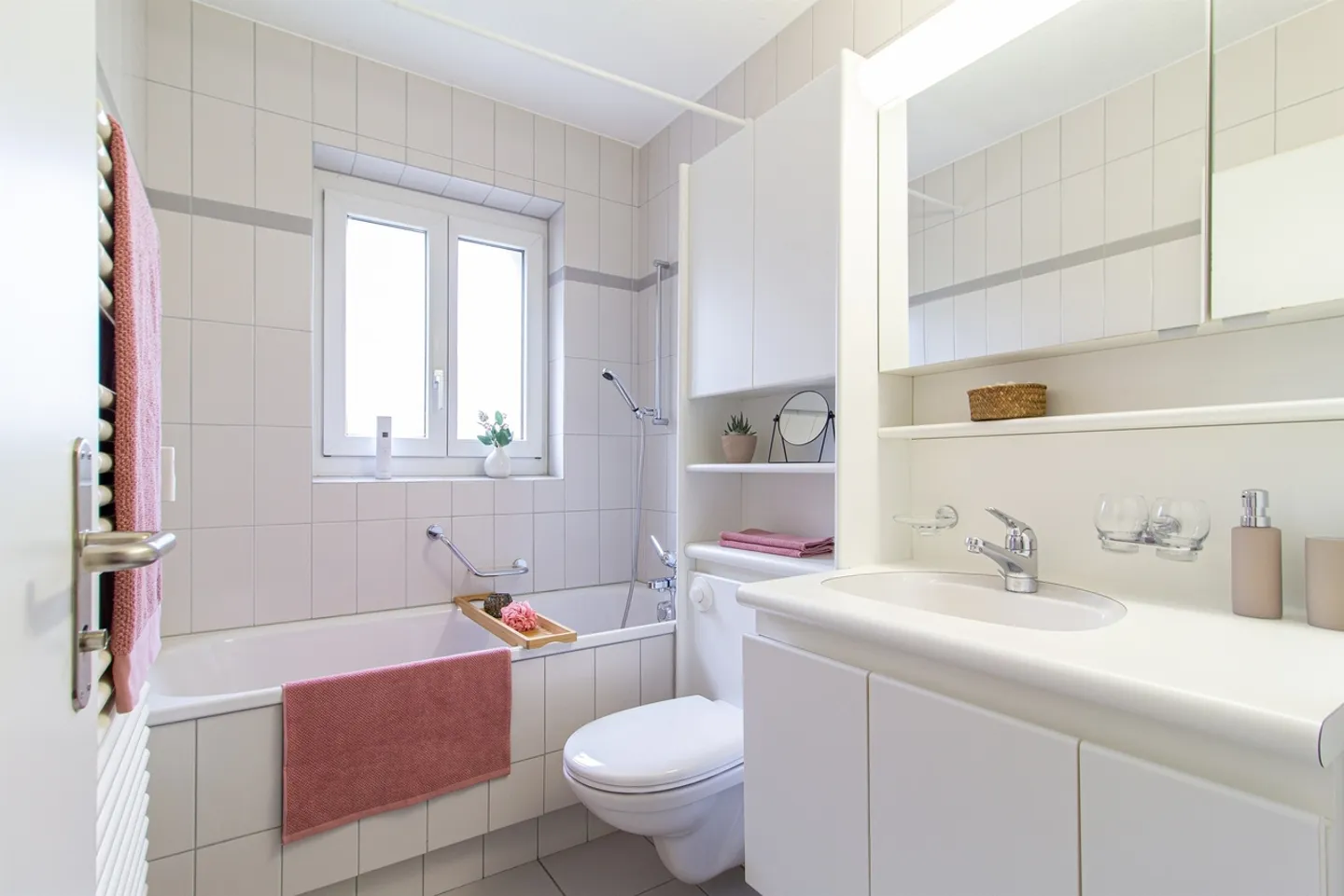 Gemütliche 4-Zimmerwohnung im Grünen - Foto 3 von 5