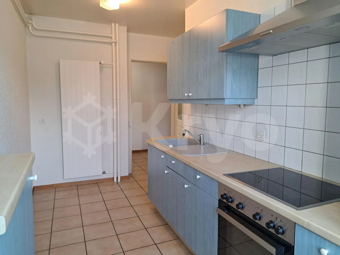 Appartamento 3 Camere Incantevole - Foto 2 di 8