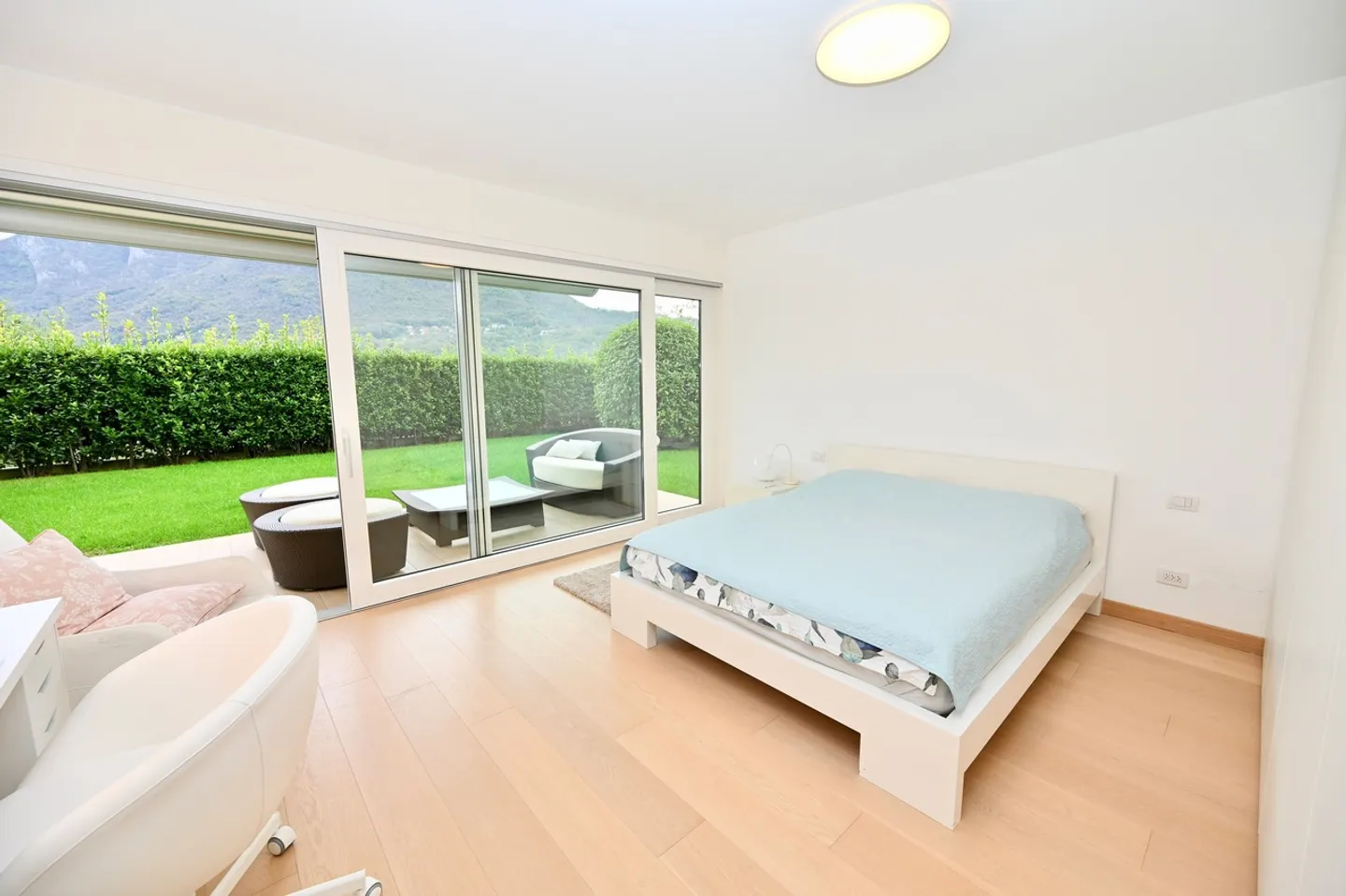 Elegant Apartment with Garden - 1.5 km to TASIS School - Photo 4 of 17