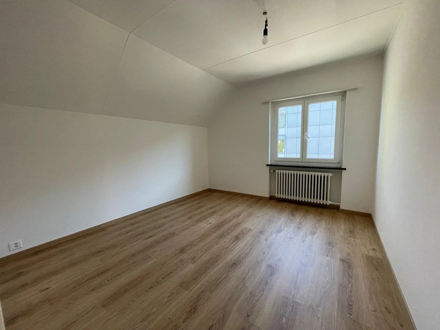 Appartement ensoleillé et lumineux dans un quartier résidentiel calme - Photo 6 sur 6
