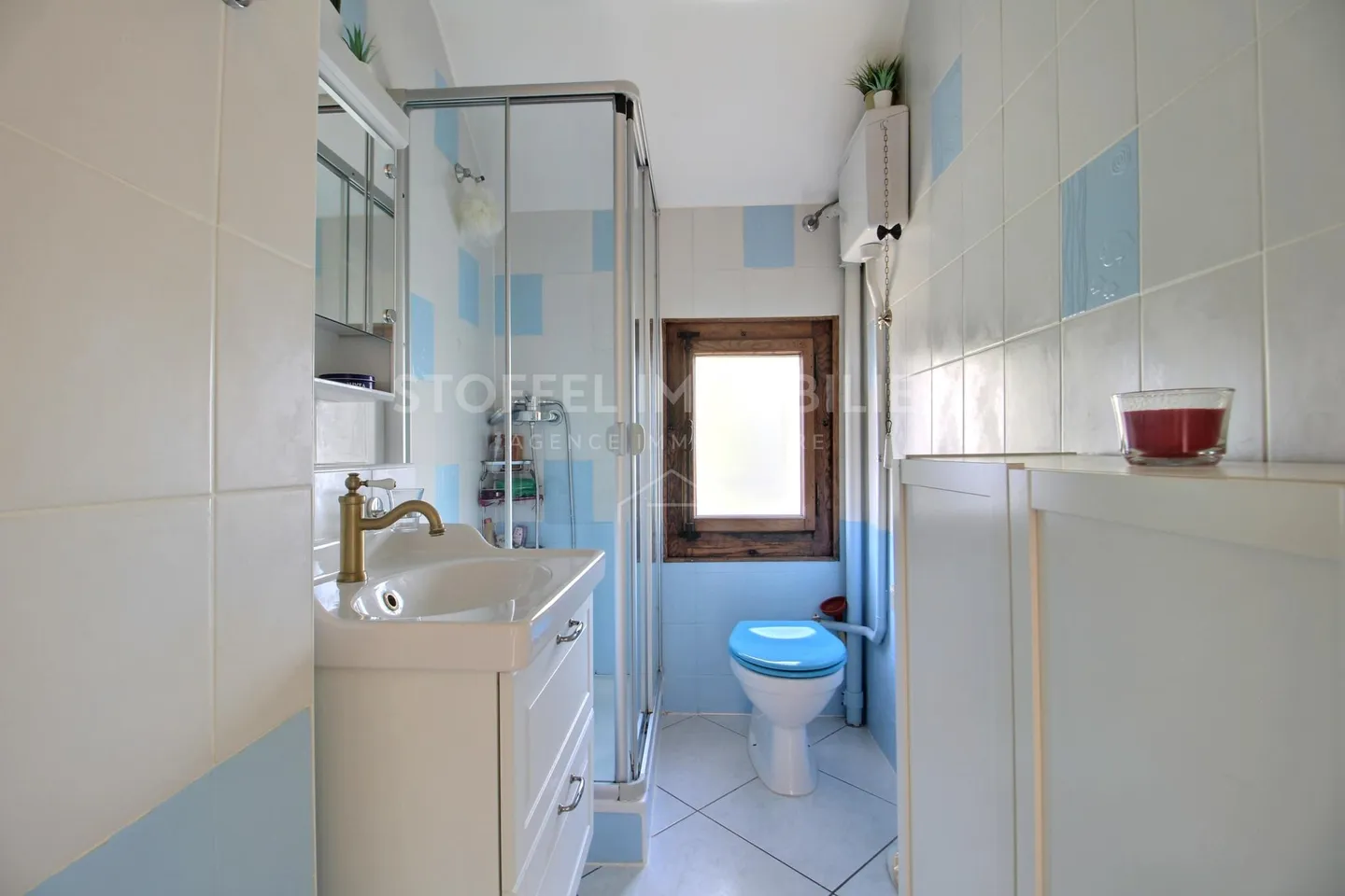 Charmante Dachwohnung - Foto 4 von 7