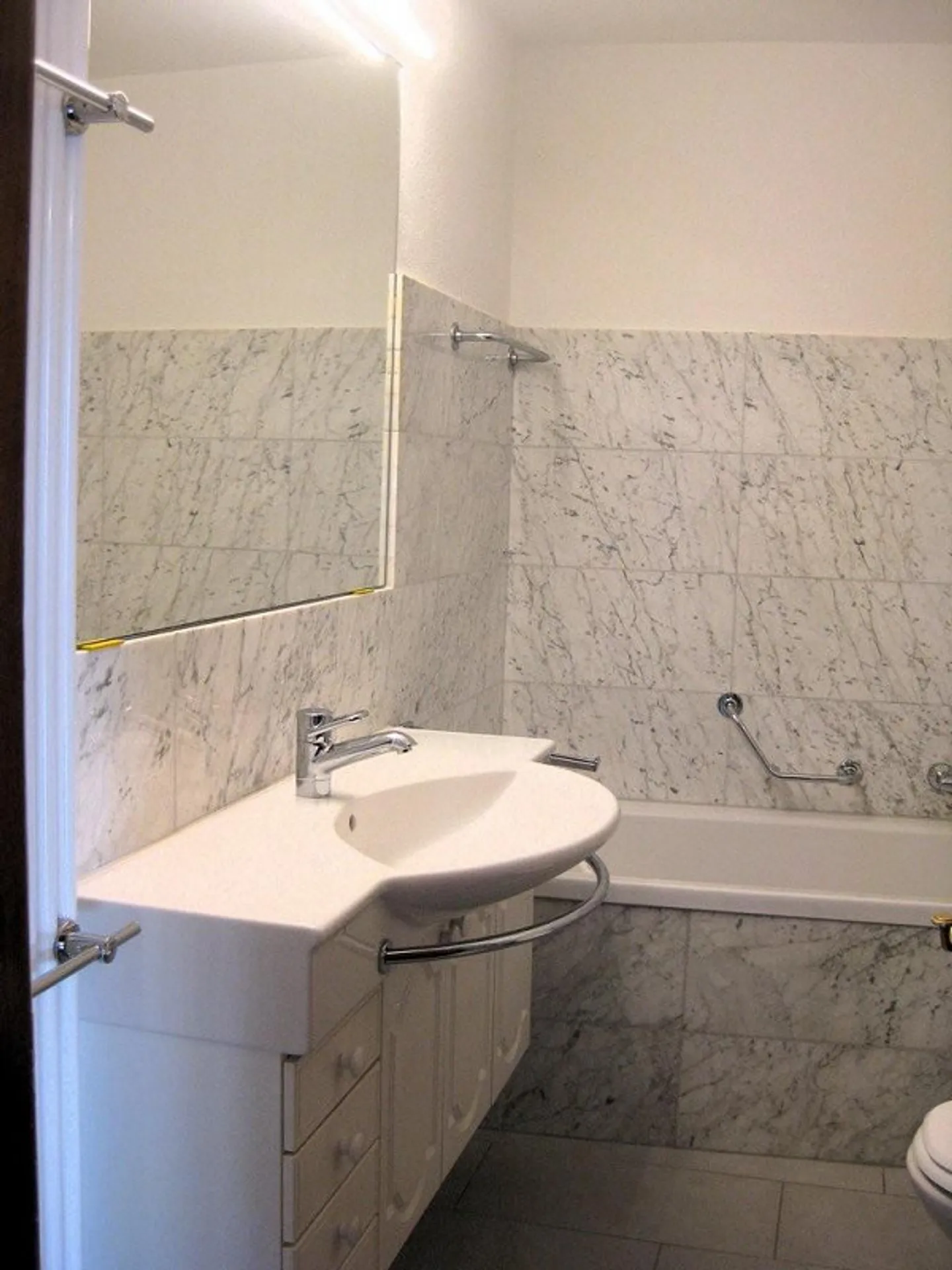 La tua nuova casa a Thun! - Foto 3 di 8