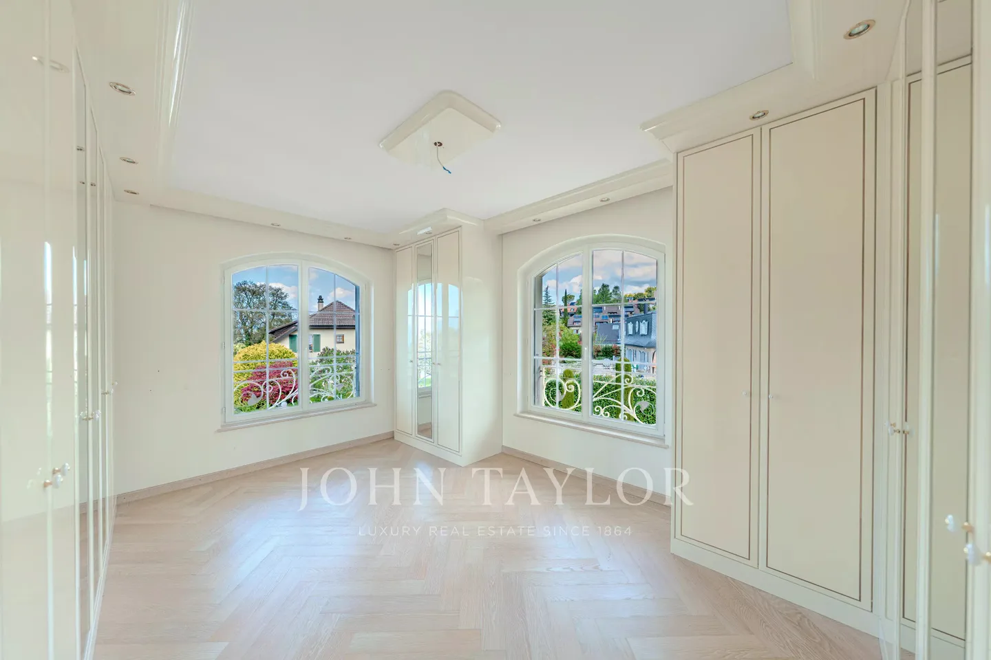 Villa de Luxe avec Vue sur le Lac - Photo 10 sur 20