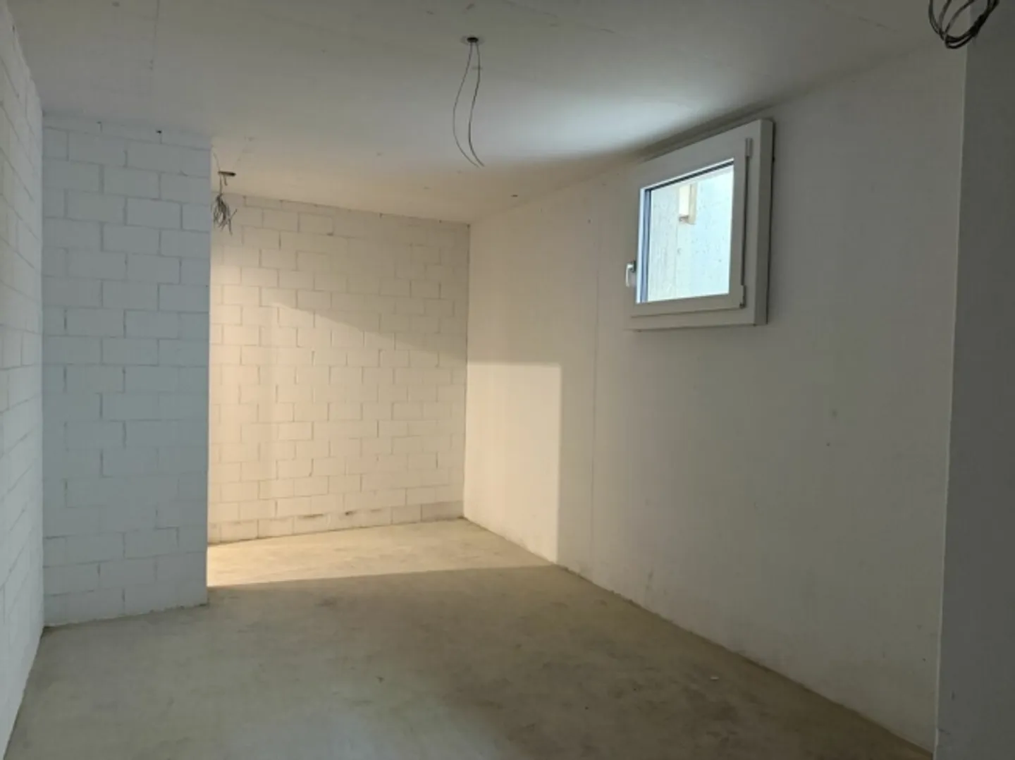 New Available Room with Window for Sale - Photo 4 of 5