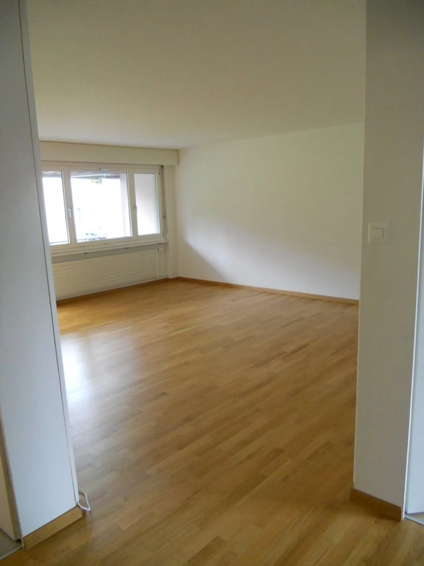 Modernes 5.5-Zimmer-Apartment in Wittenbach - Foto 3 von 10