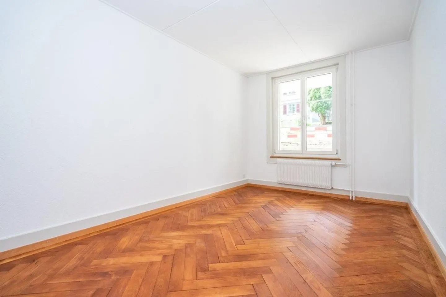 Appartamento ristrutturato con patio - Foto 5 di 5