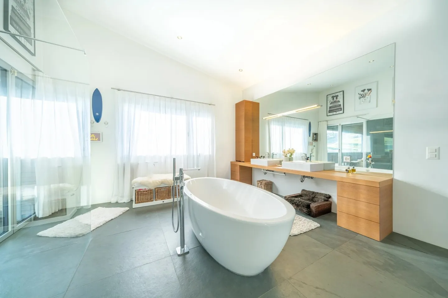 Chalet exclusif avec piscine - Photo 3 sur 7