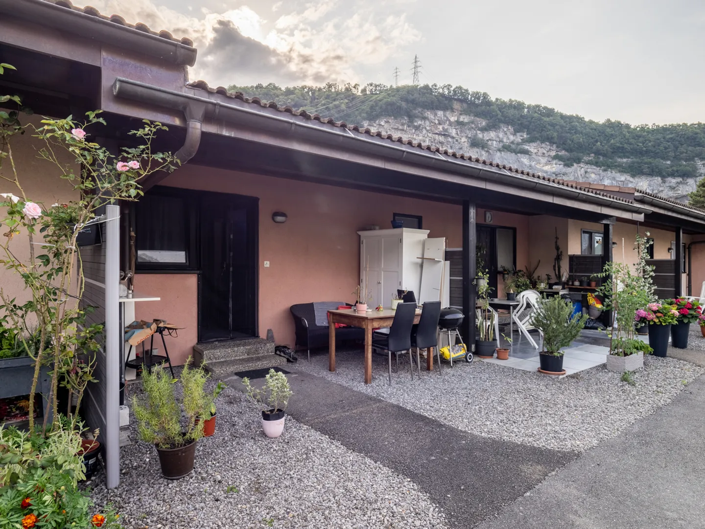 Appartement Charmant avec Jardin - Photo 2 sur 19