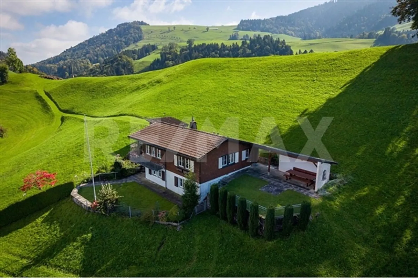 5-Zimmer-Einzelhaus - Foto 1 von 13