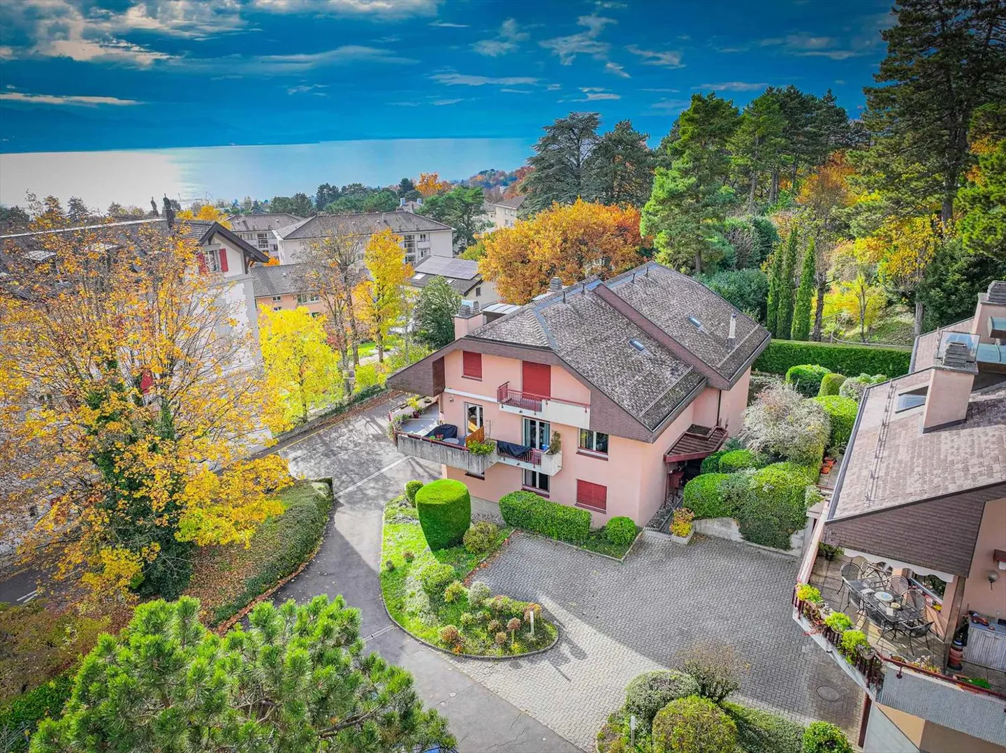 Bel Appartement avec Jardin à Pully - Photo 2 sur 9