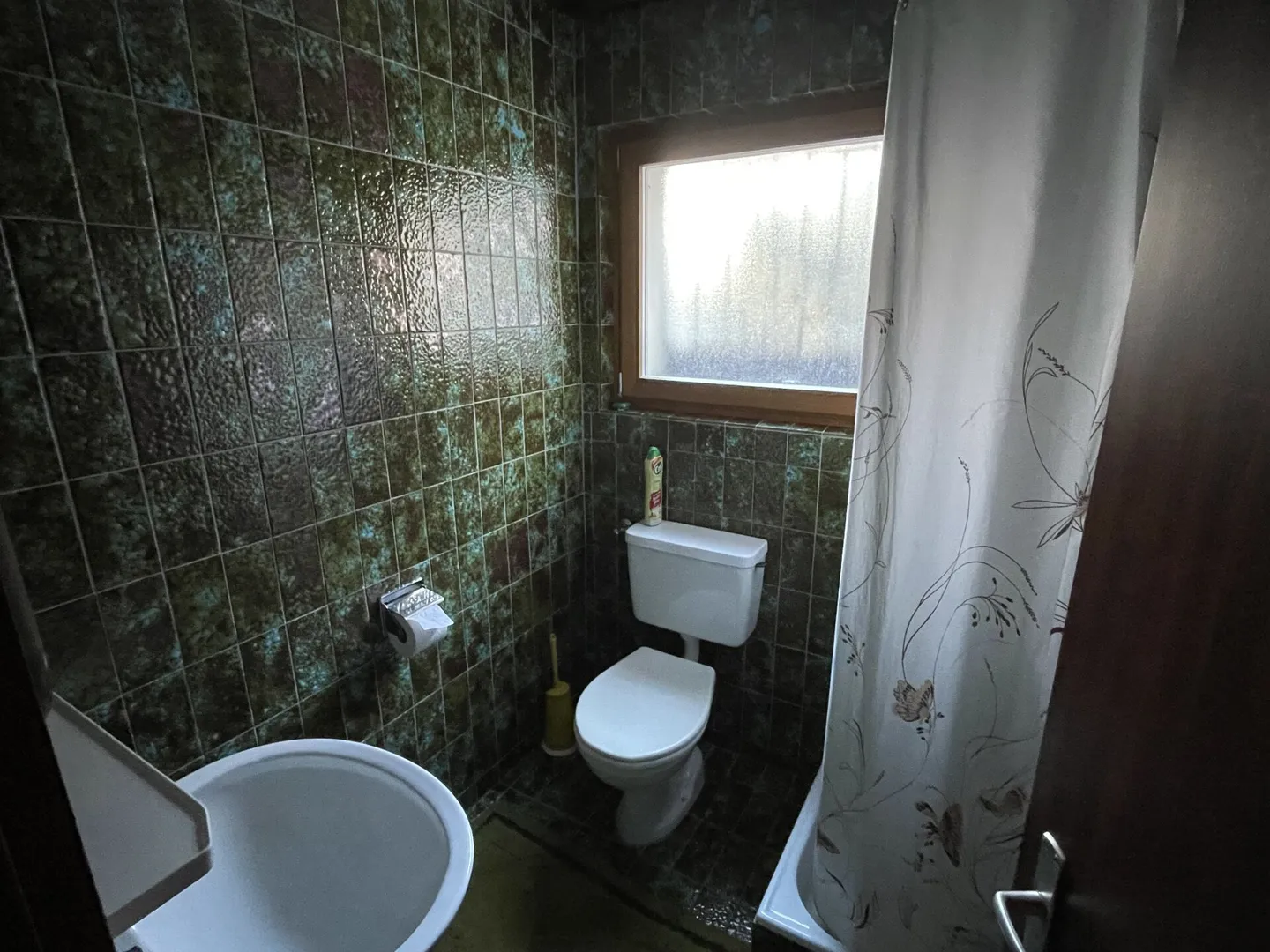 Grosses Einfamilienhaus in Top Lage mit viel Potential - Foto 21 von 35