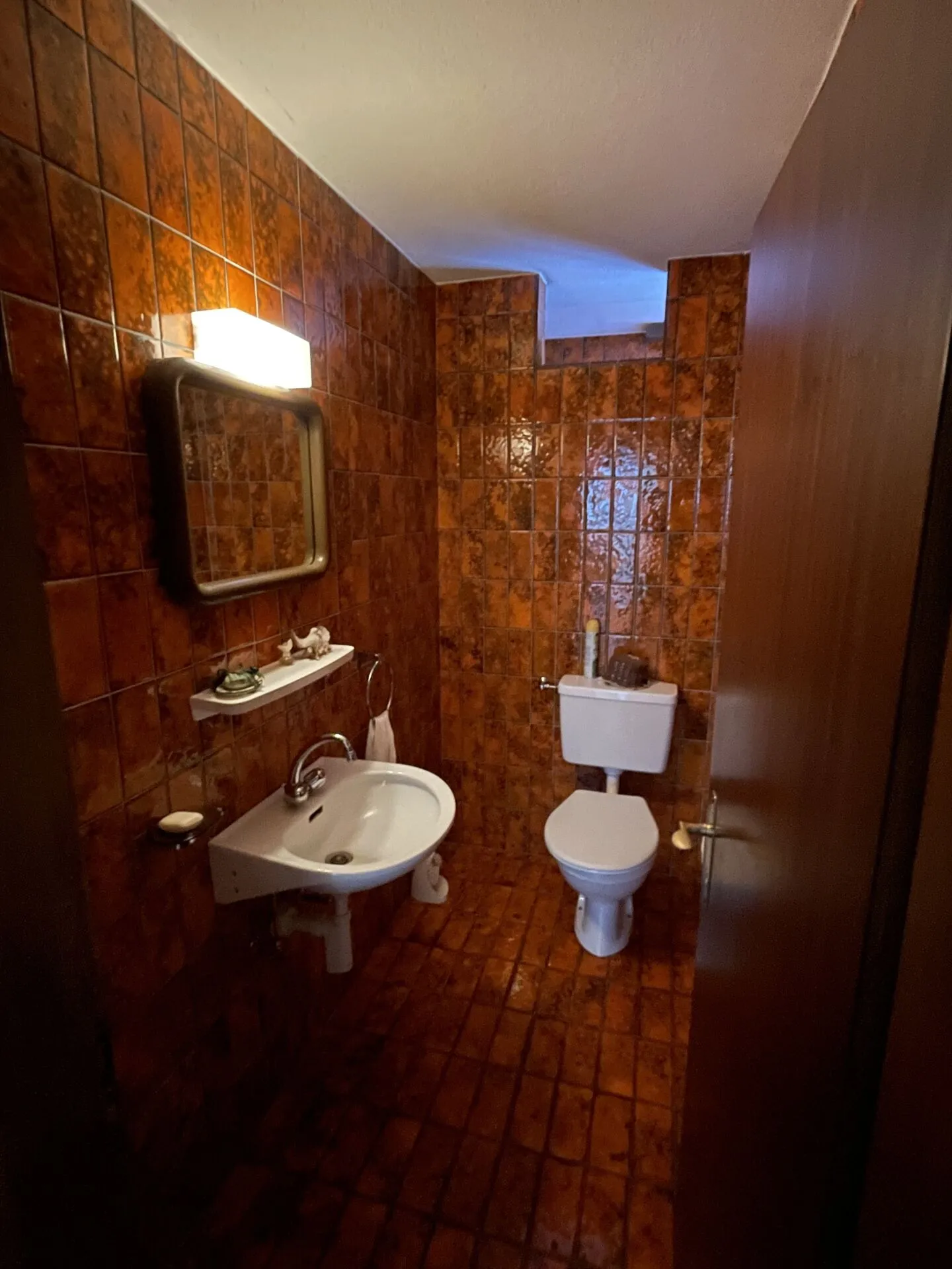 Grosses Einfamilienhaus in Top Lage mit viel Potential - Foto 22 von 35