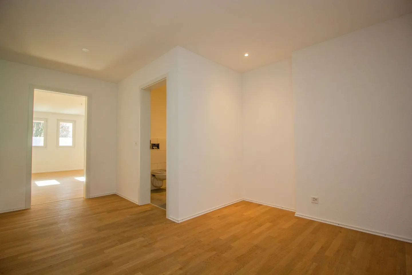 Appartement de jardin 4.5 pièces fraîchement rénové - Photo 10 sur 20