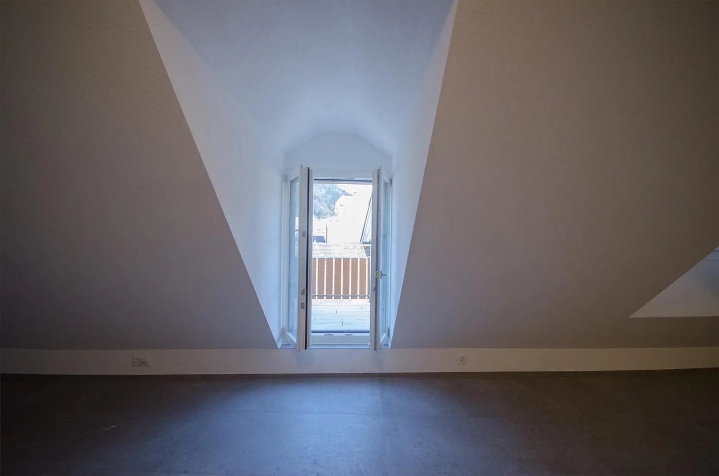 3.5 Zimmer DG auf 2 Etagen - Foto 5 von 11