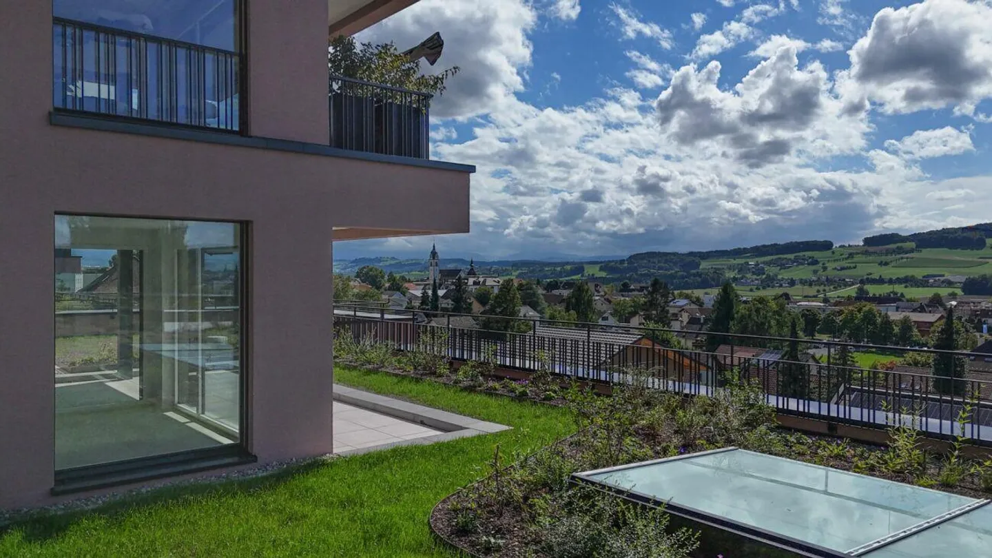 Area di sosta, prato, cortile luminoso - manca solo il tuo grill! - Foto 8 di 14