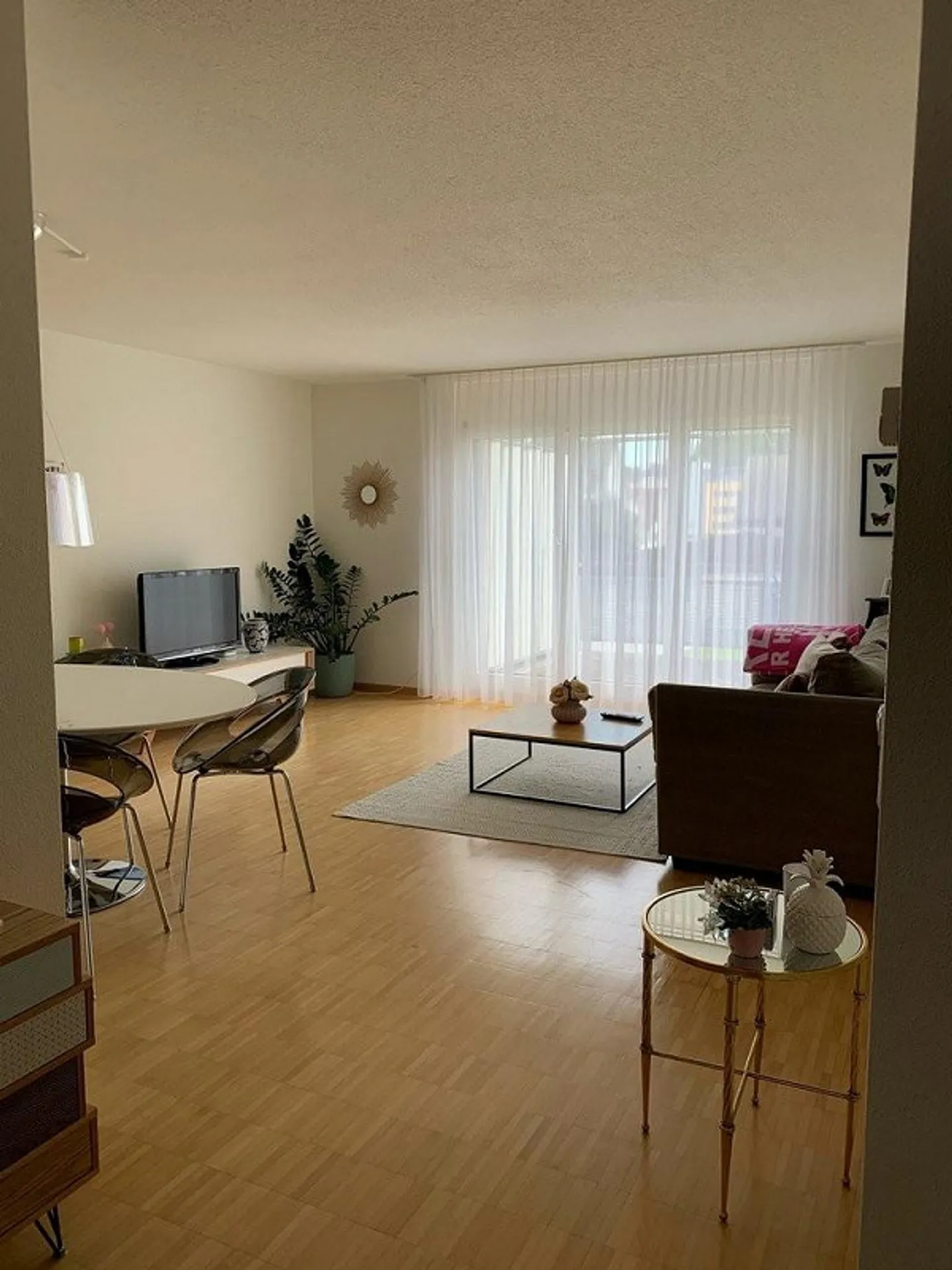 In the Center - Your New Apartment - Photo 4 of 10