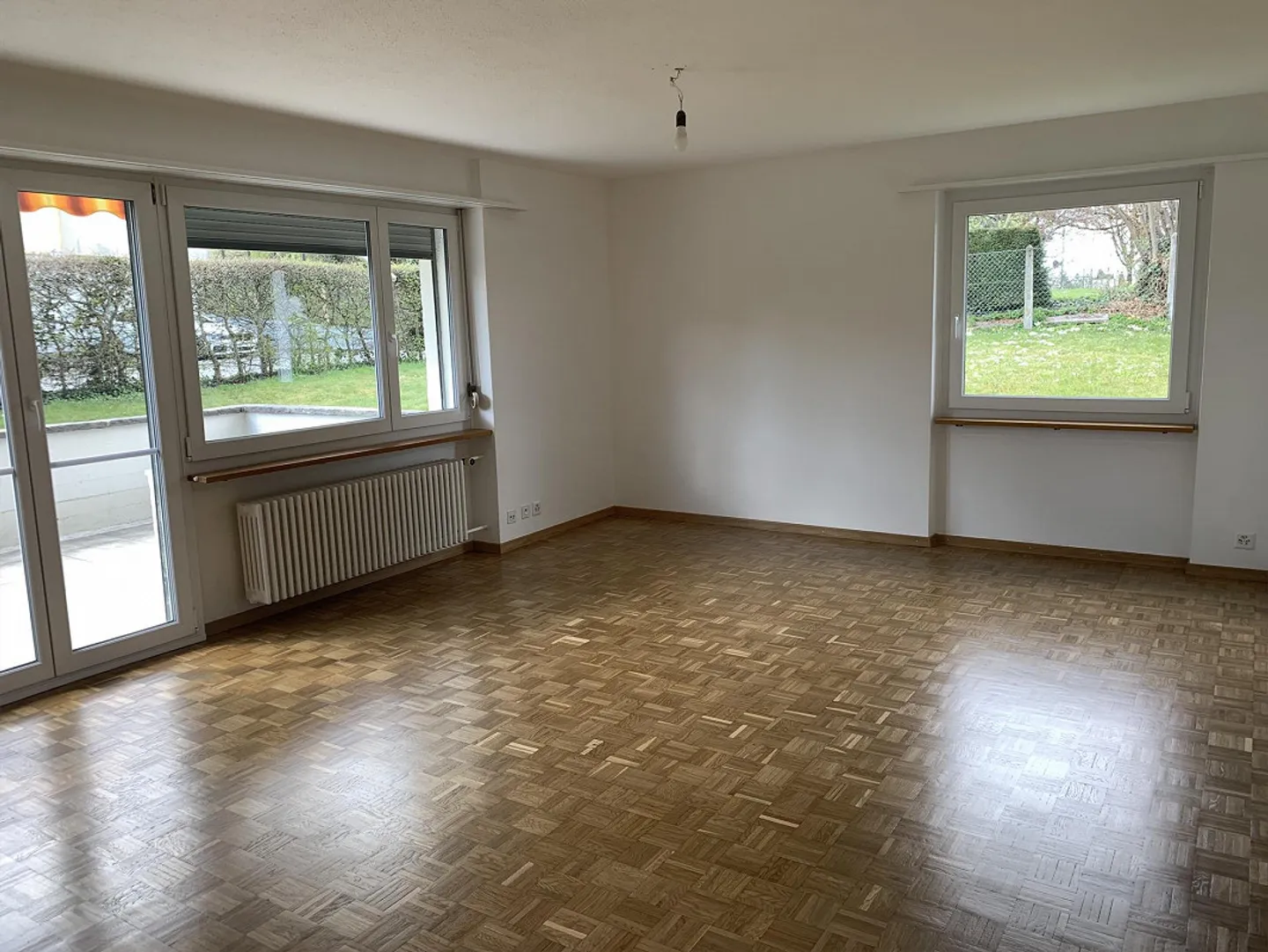 Appartement 3,5 pièces avec place de parking - Photo 3 sur 9