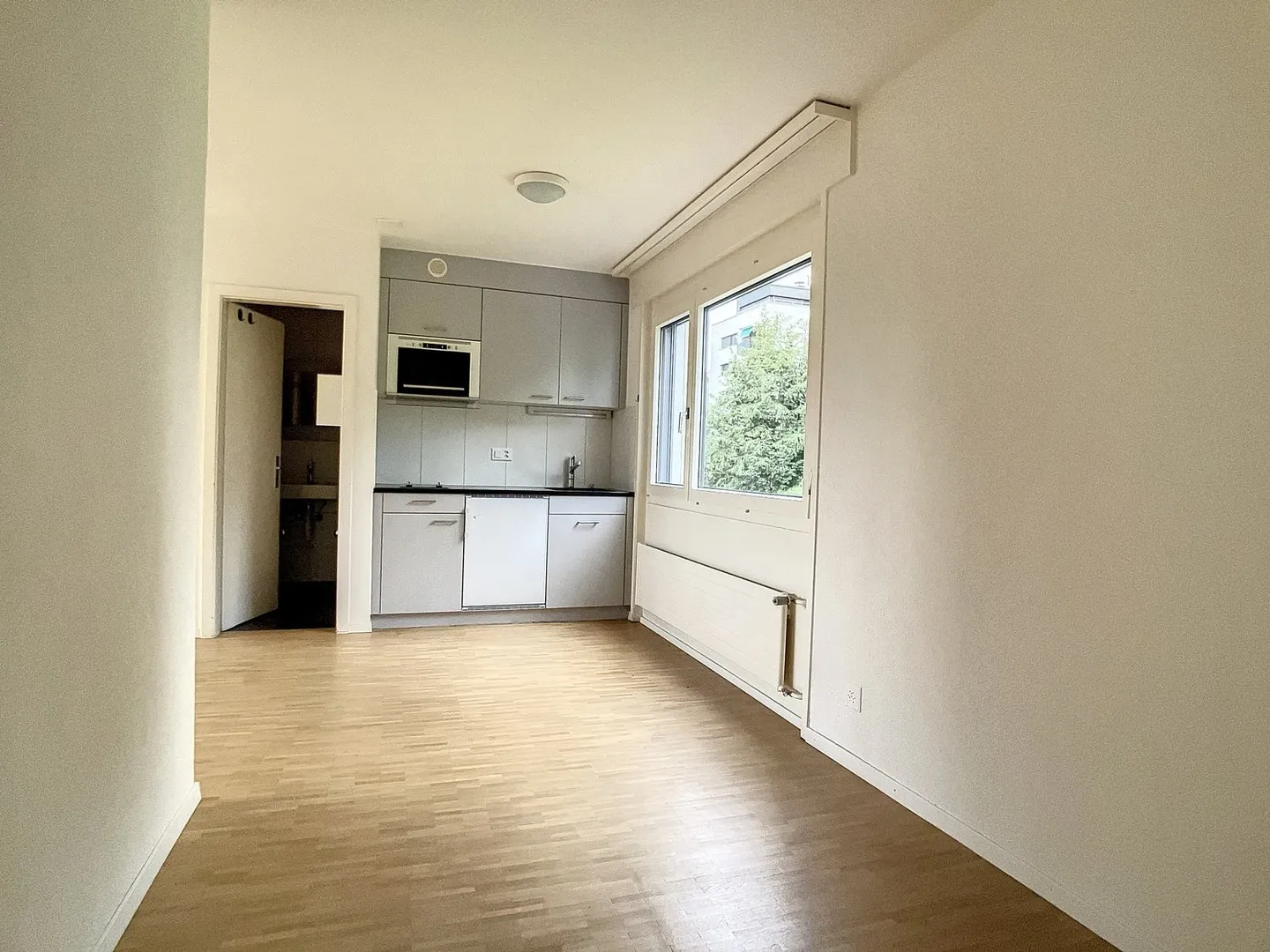 STUDIO on the 2nd floor - Photo 2 of 7