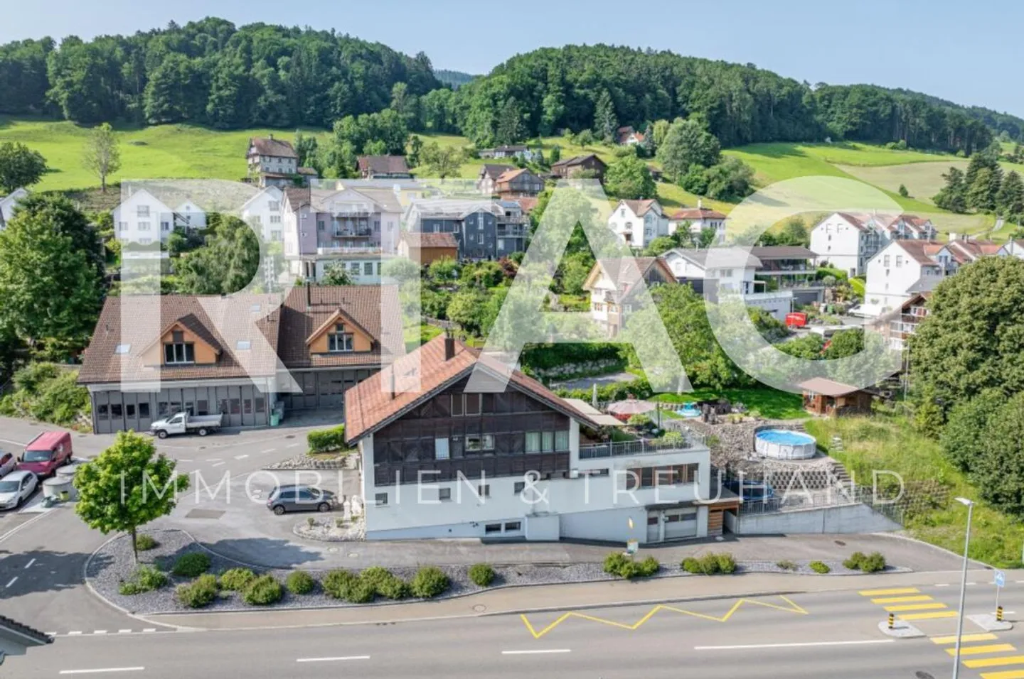 Gewerbefläche in Lutzenberg - Foto 1 von 10