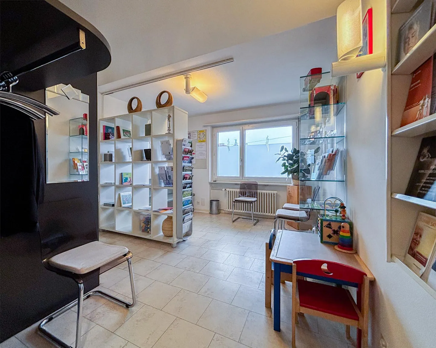 Immobile commerciale come studio o ufficio! - Foto 6 di 13