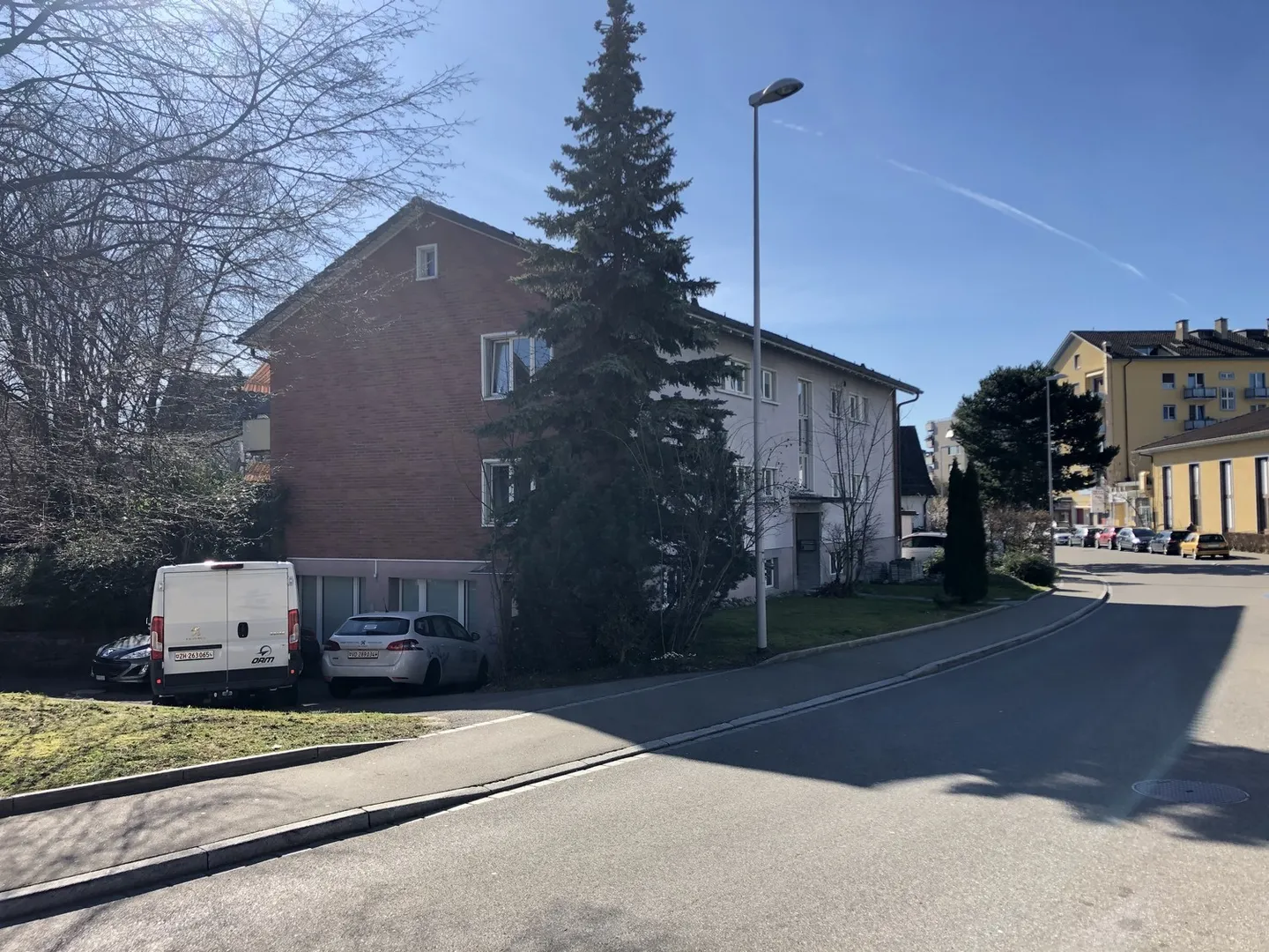 Funktionale Bürofläche in Glattbrugg - Foto 1 von 7