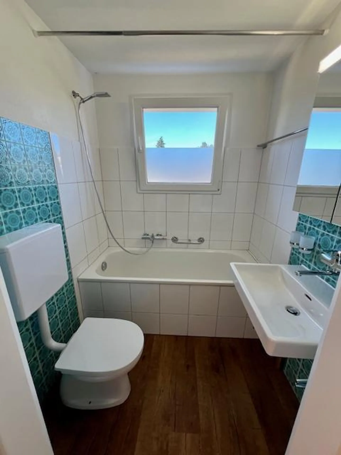 New construction project for a two or three-family house - Photo 8 of 10