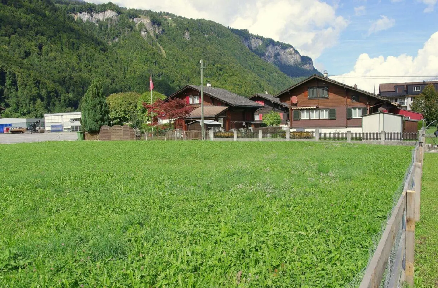 Baugrundstück in Linthal - Foto 3 von 4
