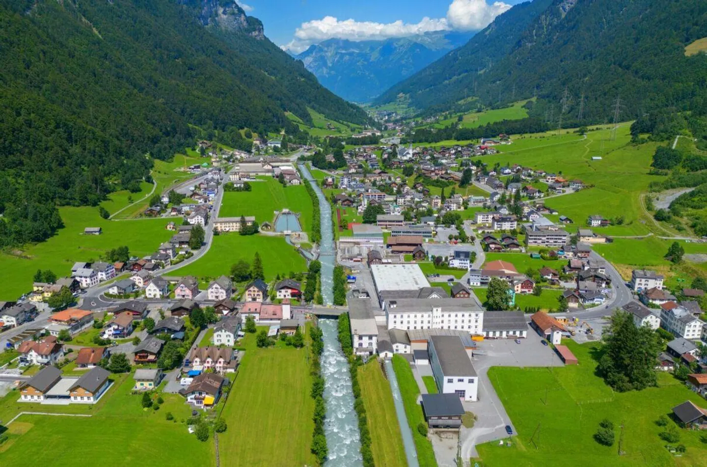 Baugrundstück in Linthal - Foto 4 von 4