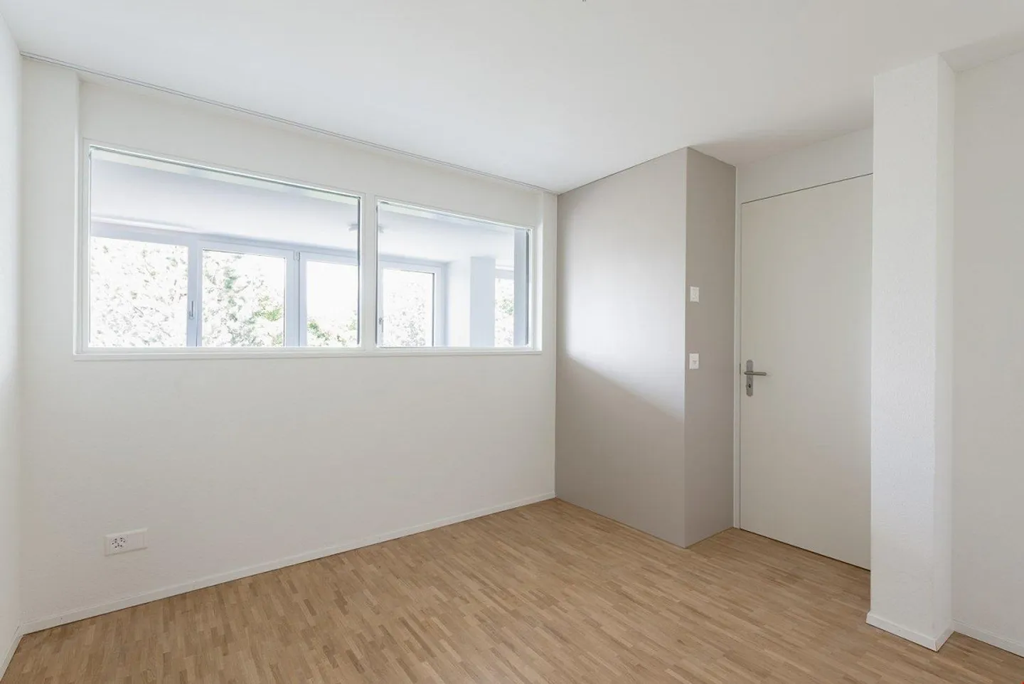 Attractive 2.5-room apartment with modern amenities in Zollikofen - Photo 3 of 8