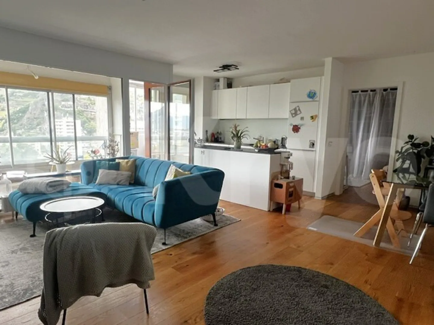 SION - BEAUTIFUL 4.5 ROOM APARTMENT - Photo 3 of 9