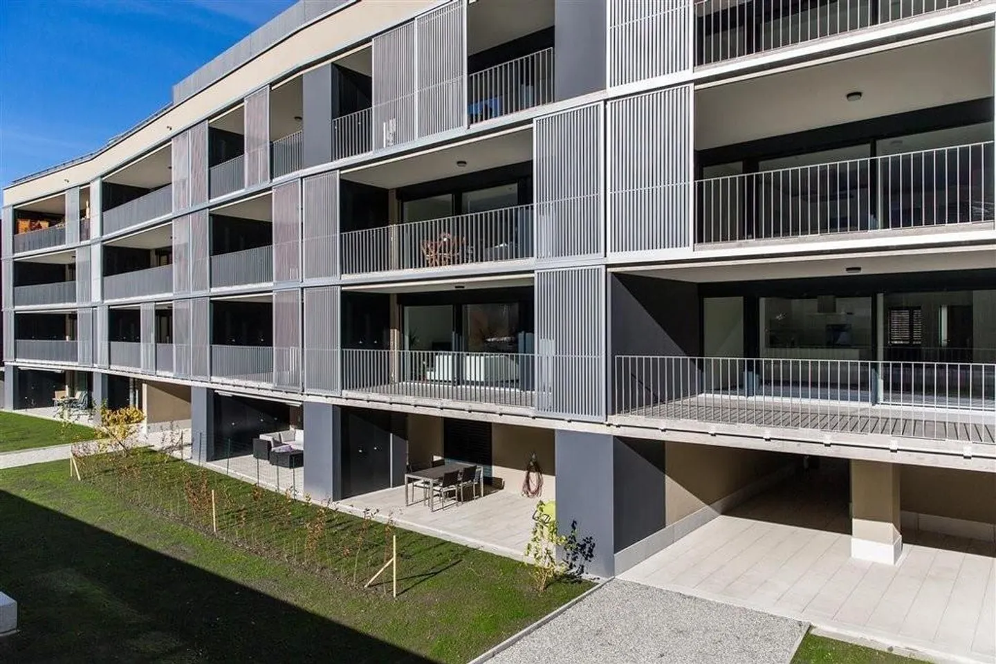 Appartamento moderno di 4,5 locali in affitto a Domat/Ems! - Foto 1 di 6