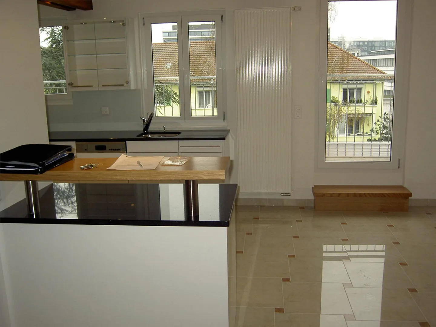 Appartement duplex loft élégant de 2,5 à 4 pièces à Bâle - Photo 3 sur 23