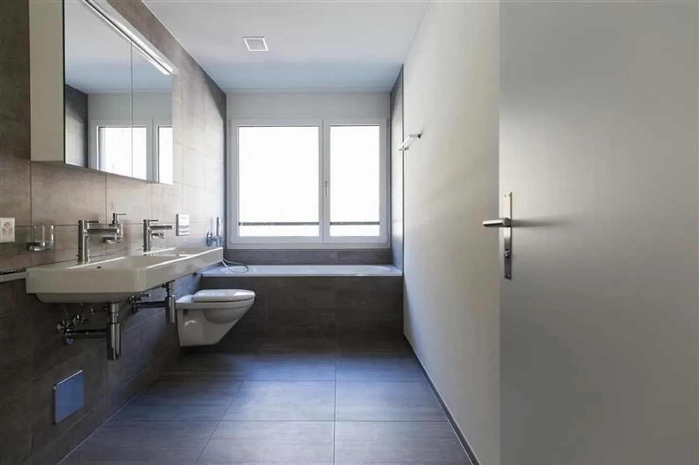 Appartamento moderno di 4,5 locali in affitto a Domat/Ems! - Foto 5 di 6