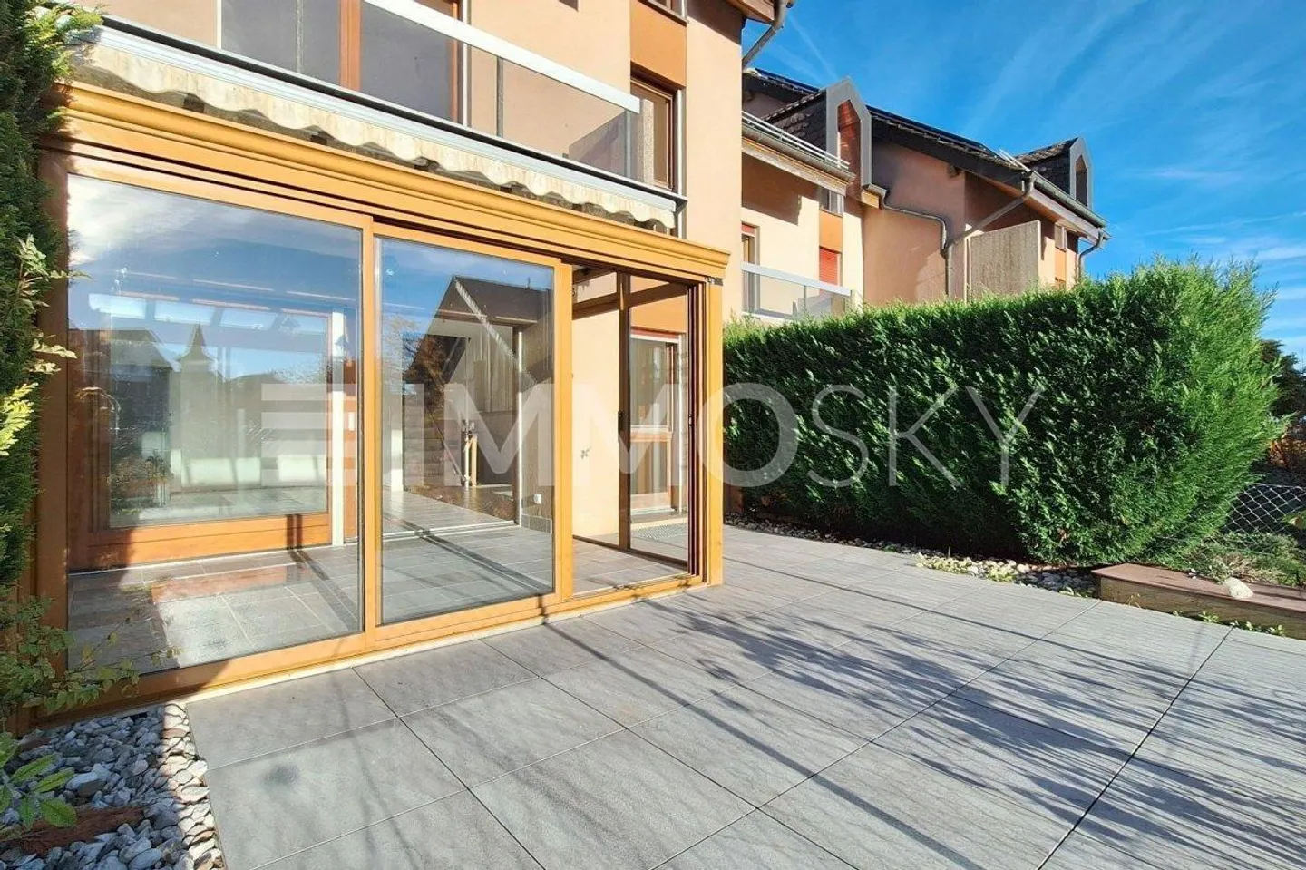 Charmantes Haus mit 6.5 Zimmern - Ideale Größe und Lage - Foto 3 von 5