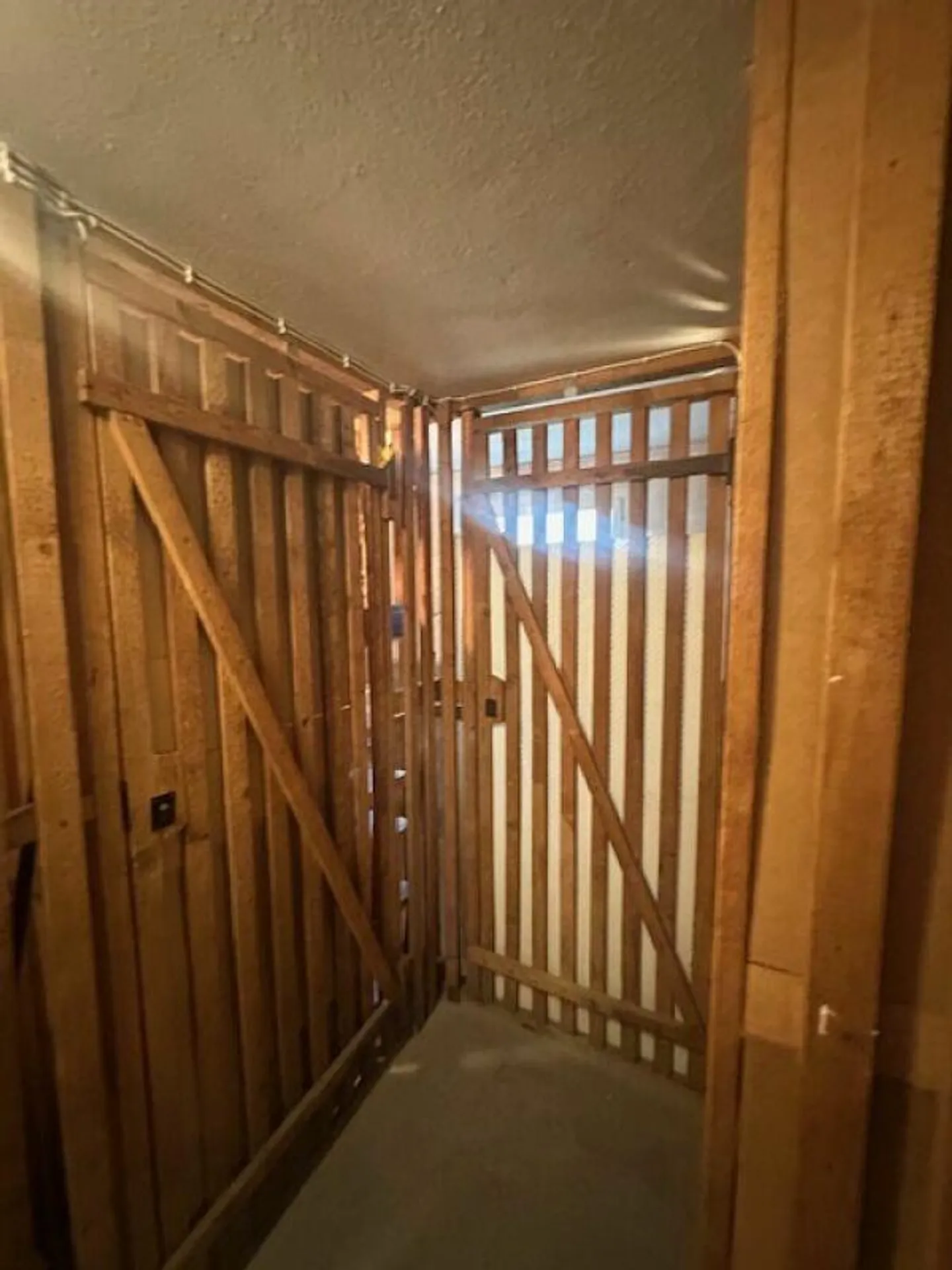 We are selling a spacious 3.5-room apartment on the ground floor - Photo 10 of 11