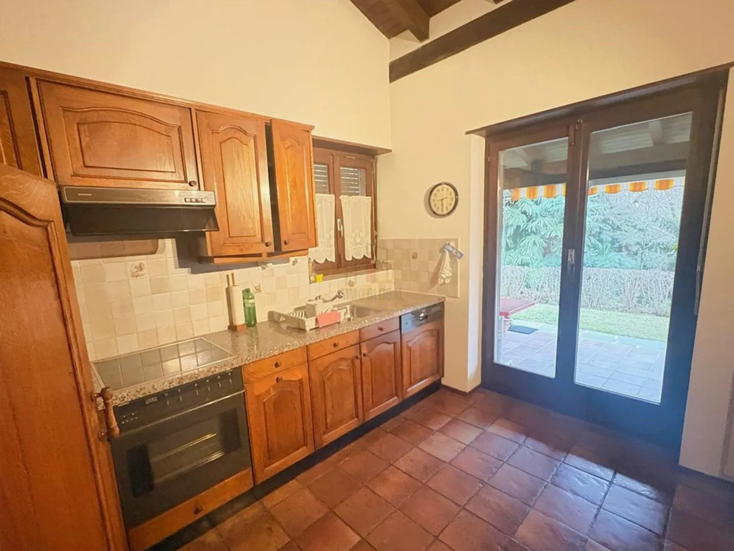 IMMERSED IN GREEN, POSSIBLE AS A SECONDARY RESIDENCE - Photo 3 of 9