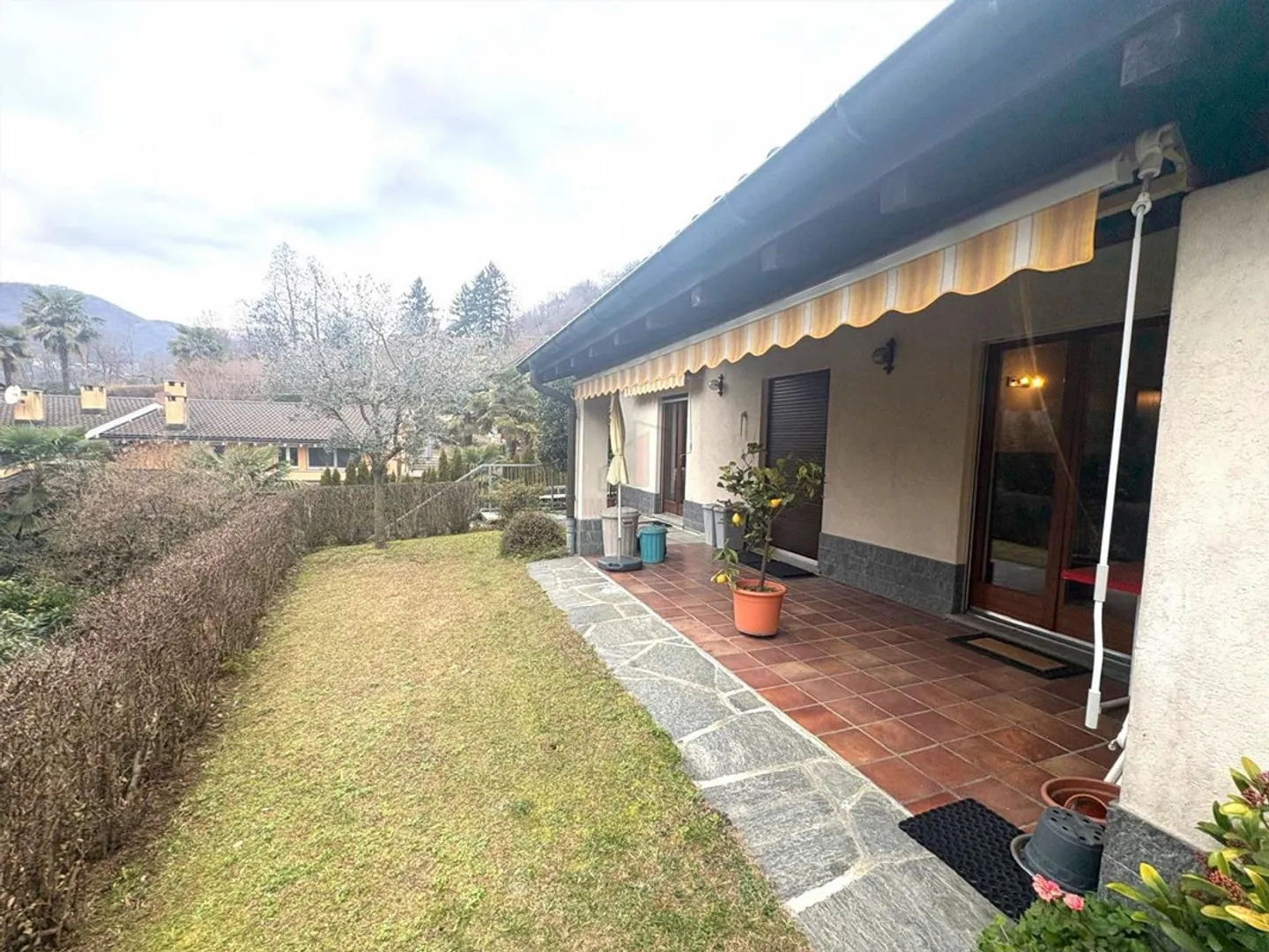 IMMERSED IN GREEN, POSSIBLE AS A SECONDARY RESIDENCE - Photo 8 of 9