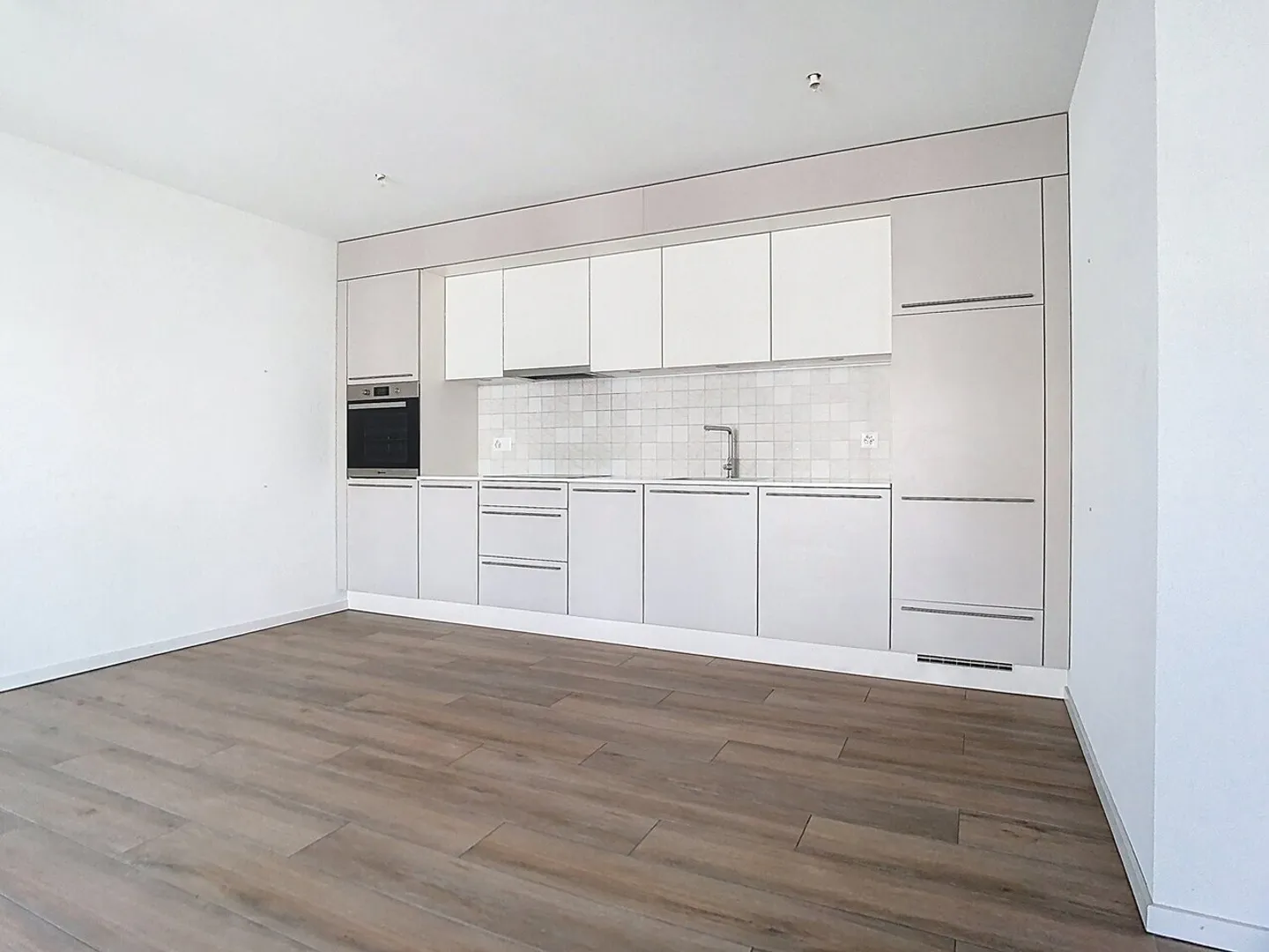 Charming Apartment in Bulle - Photo 5 of 9