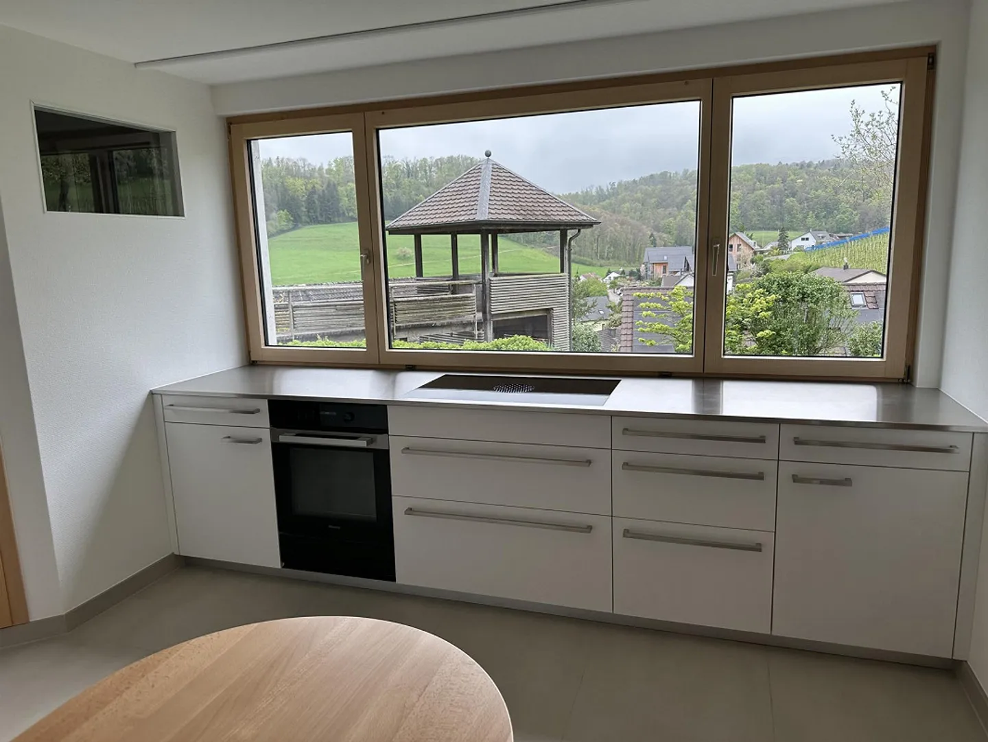 Charmante Wohnung mit Gartenblick - Foto 2 von 8