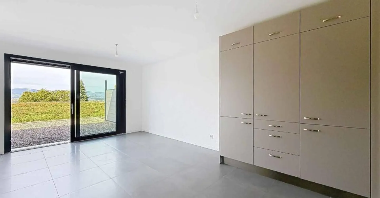 New Family Home with Terrace - Photo 2 of 11