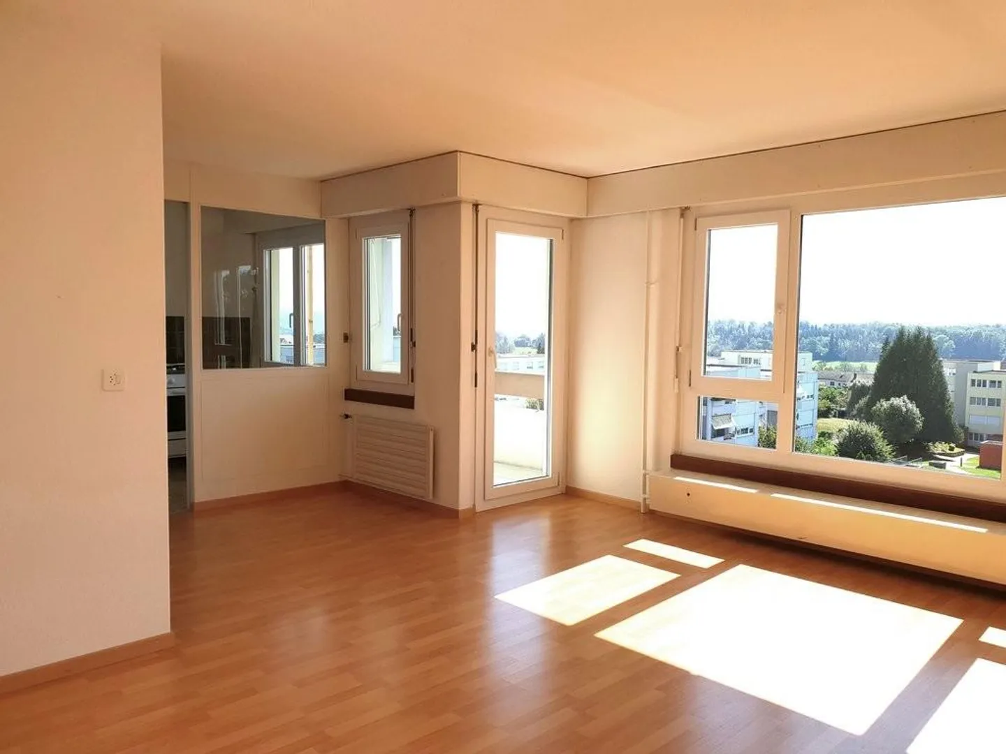 Living in a family-friendly neighborhood! - Photo 4 of 6