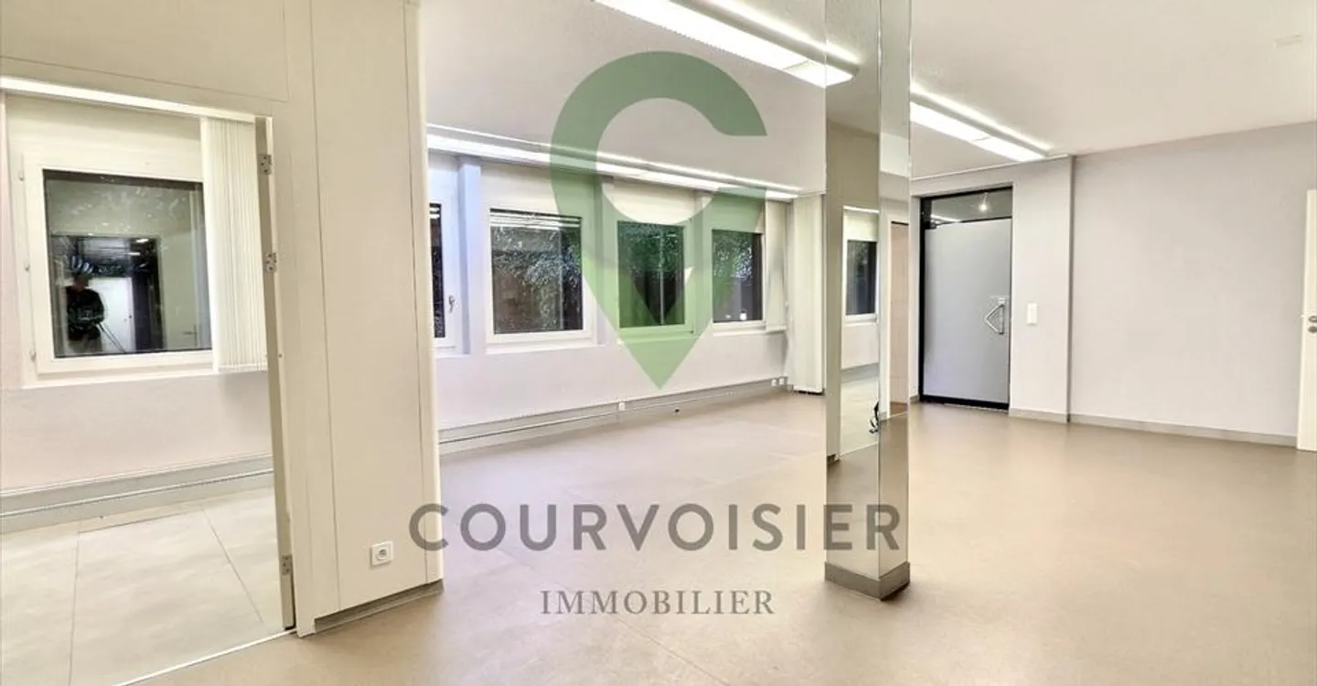 Spazio ufficio in affitto - Foto 10 di 11