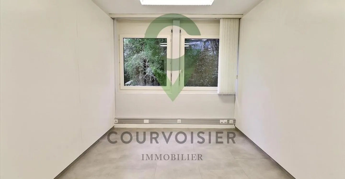 Spazio ufficio in affitto - Foto 11 di 11