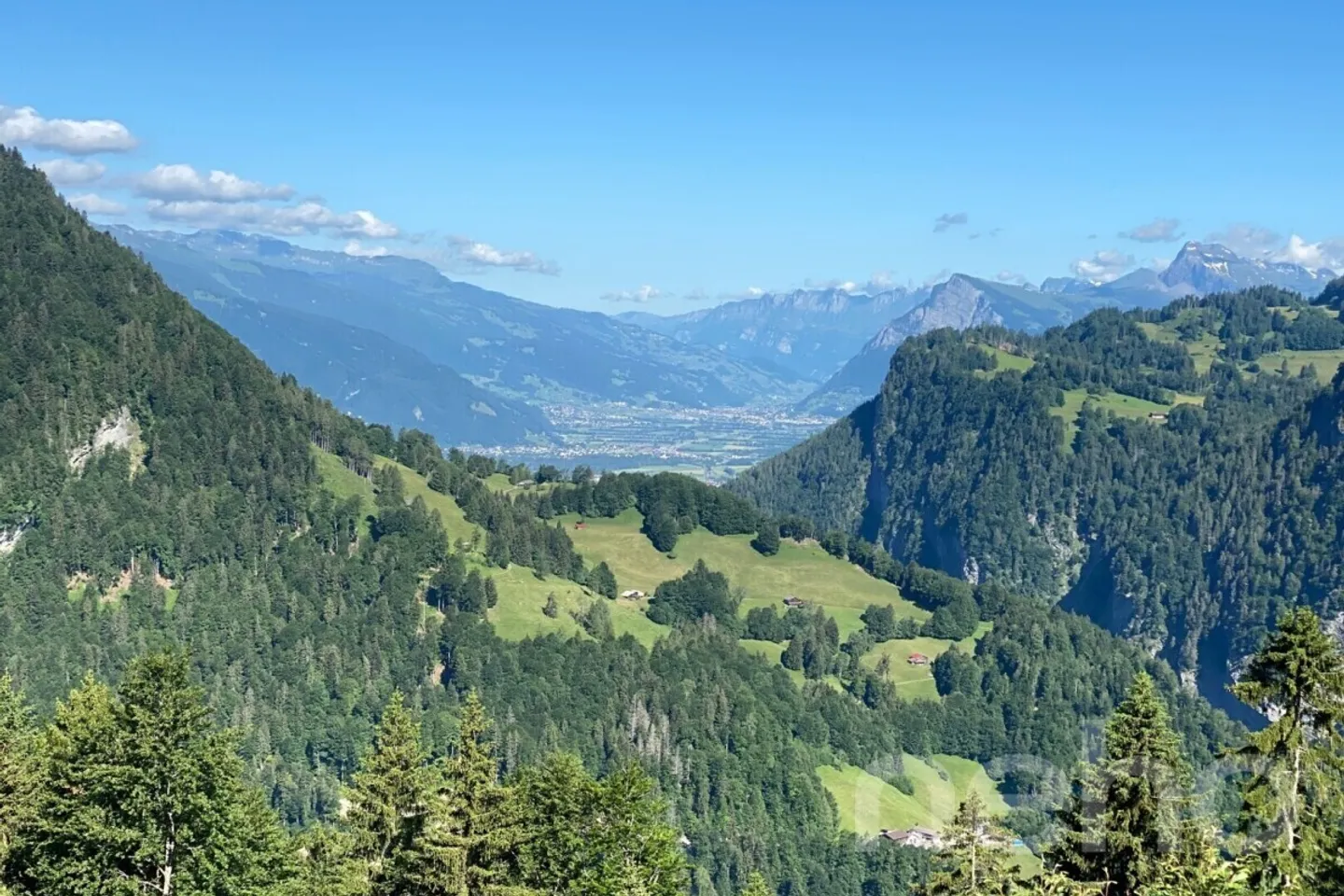 Chalet mit Direktem Pistenzugang - Foto 11 von 12