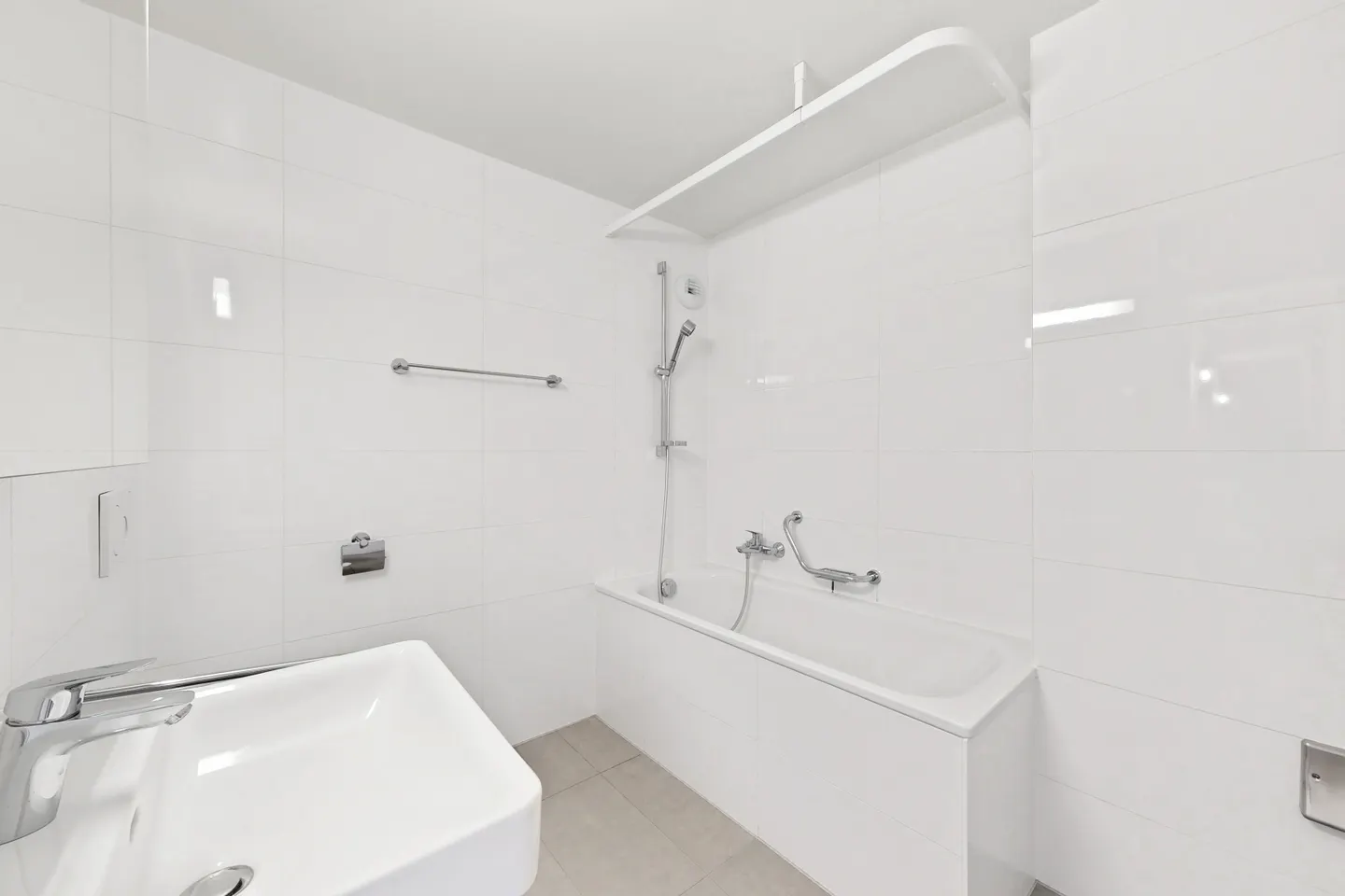Spacious Apartment in Chêne-Bougeries - Photo 1 of 1